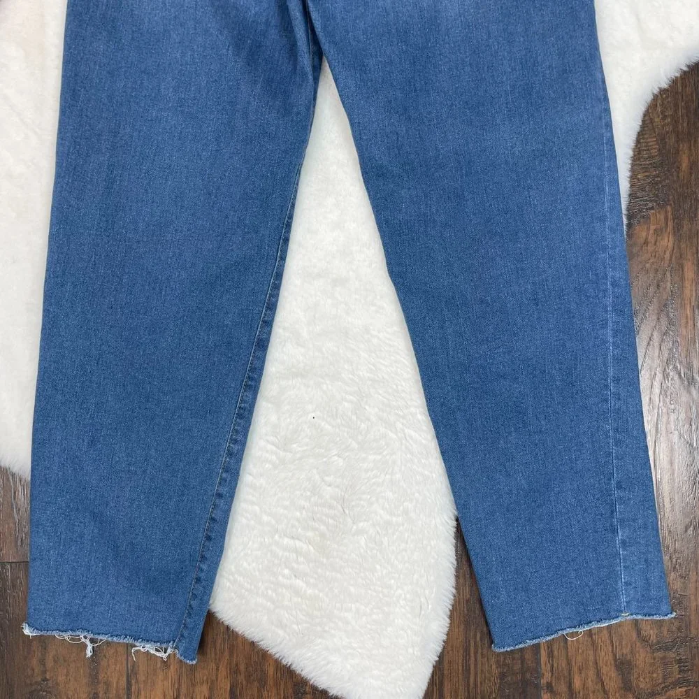 Social Standard Jeans 10 Slim Straight Blue Medium Wash High-Rise Stretch Womens